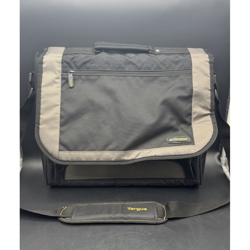 Targus TCG200 Laptop Messenger Bag Black Gray Padded Computer Shoulder Case